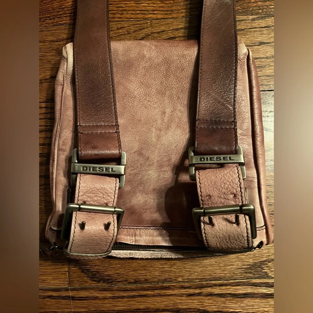DIESEL Tan Leather Messenger Bag